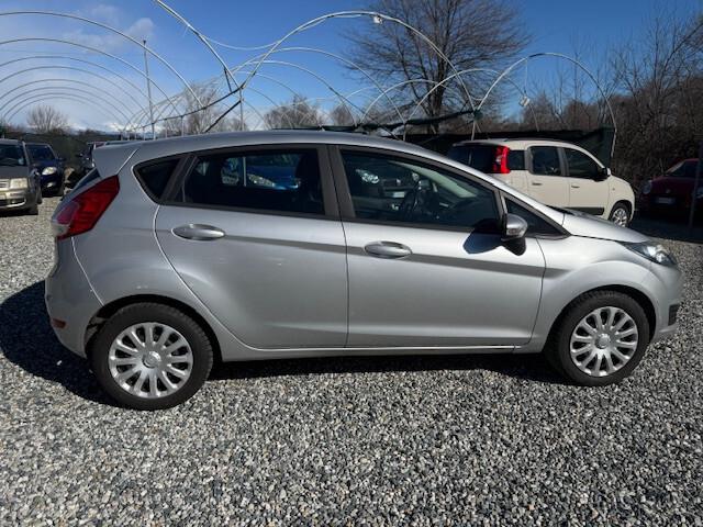 Ford Fiesta 1.4 5p. Bz.- GPL Titanium bombole valide fino al 2034