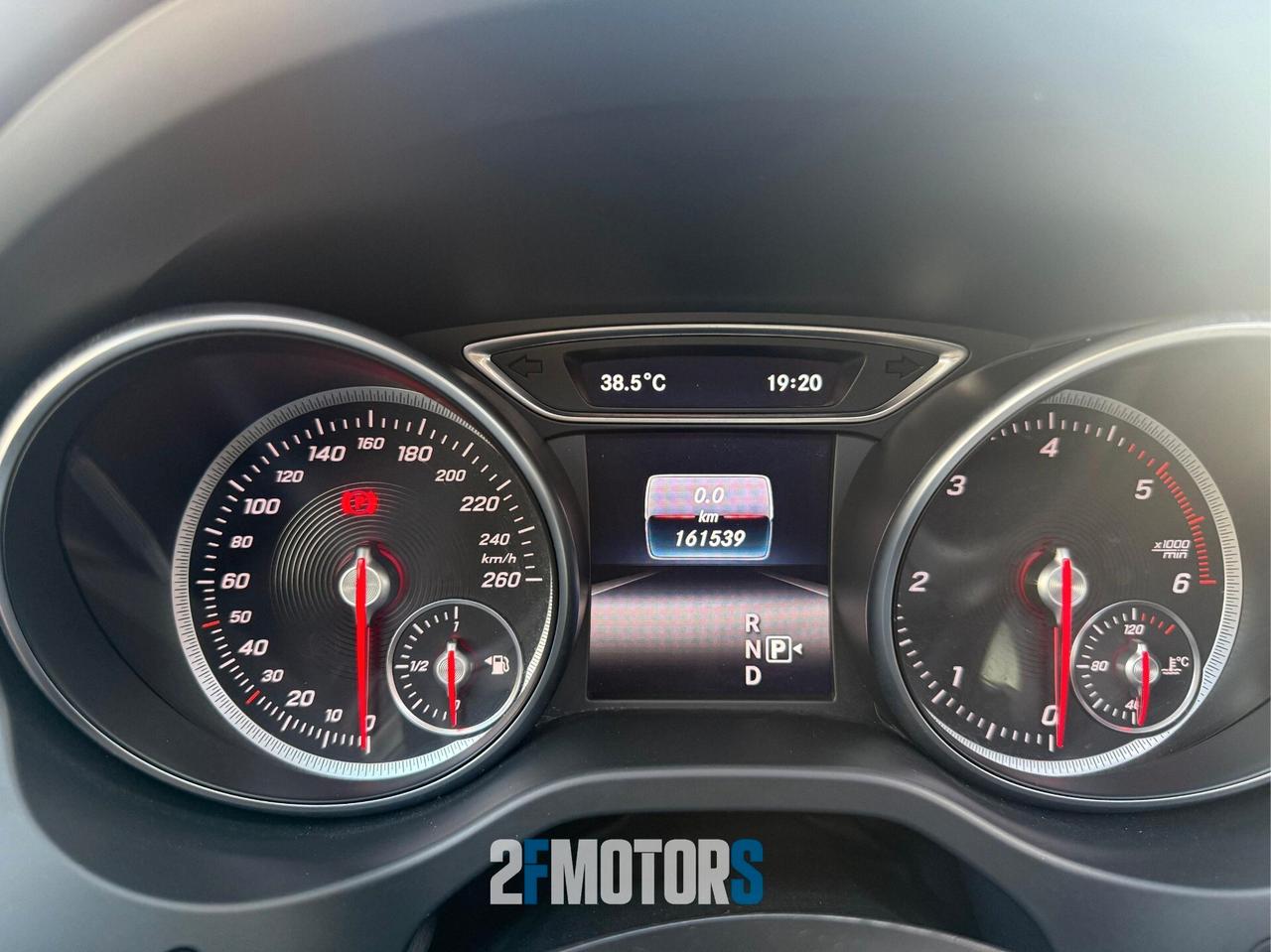 Mercedes-benz CLA 220 CLA 180 d Automatic Sport