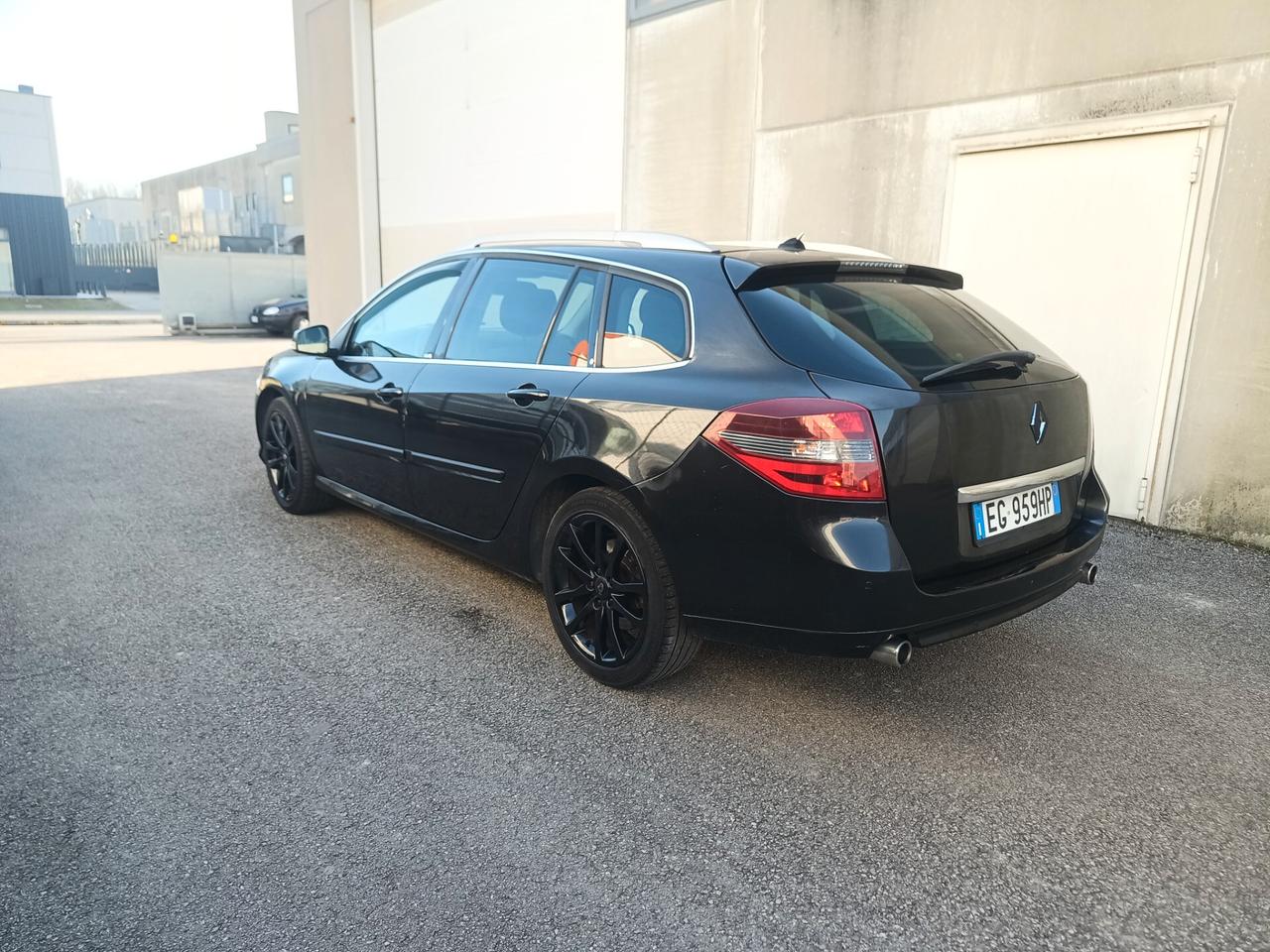 Renault Laguna 2.0 dCi 175CV SporTour Proactive 4Control ESM