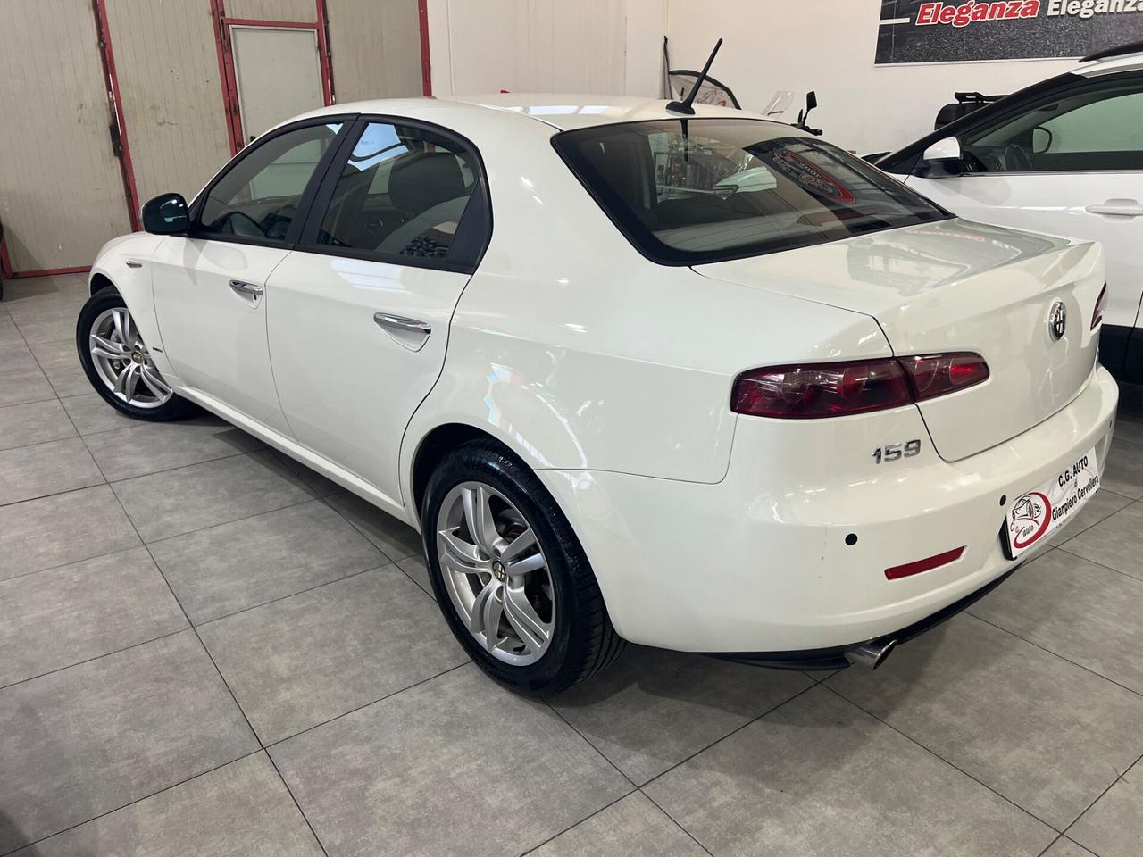 Alfa Romeo 159 2.0 136 CV - DISTINCTIVE - 2011
