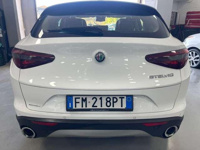 Alfa Romeo Stelvio Stelvio 2017 2.2 t Executive rwd 180cv auto