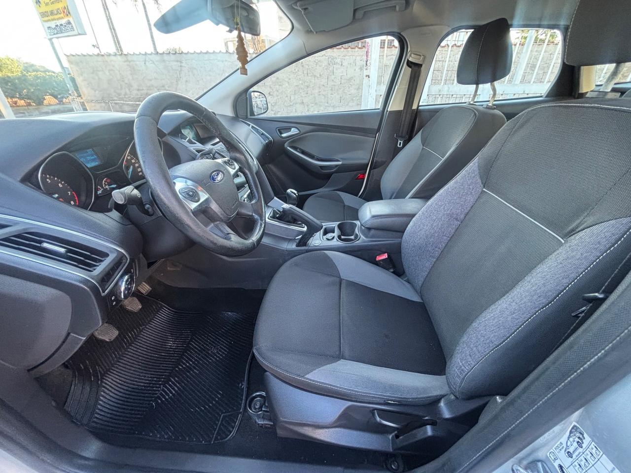 FORD FOCUS 1.6 120CV GPL TITANIUM