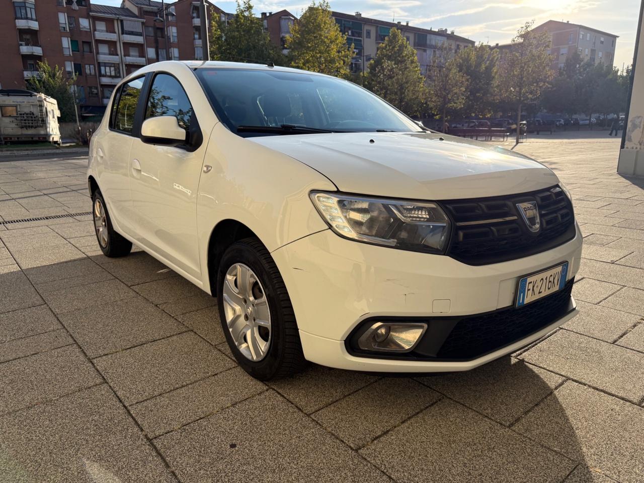 Dacia Sandero 1.0 SCe 12V 75CV Lauréate euro 6C