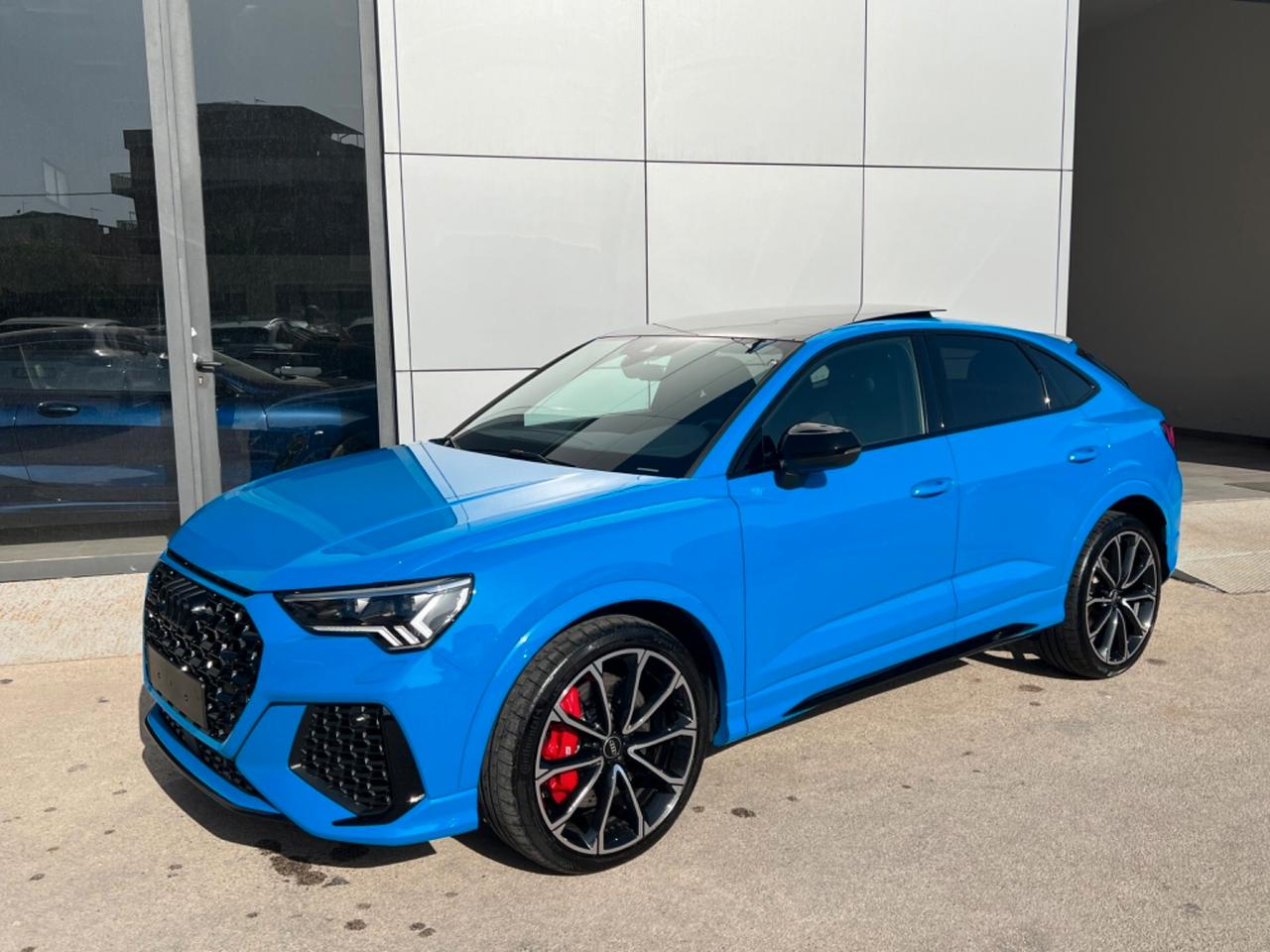 Audi RS Q3 spb 2.5 quattro possibilità noleggio no scoring