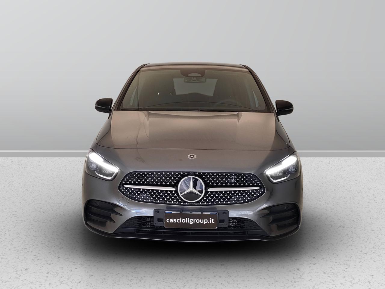 Mercedes-Benz Classe B - W247 2023 - B 200 d AMG Line Advanced Plus auto