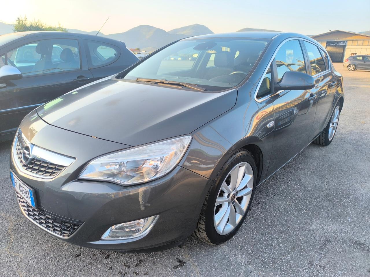 Opel Astra 1.7 CDTI 125CV 5 porte Cosmo