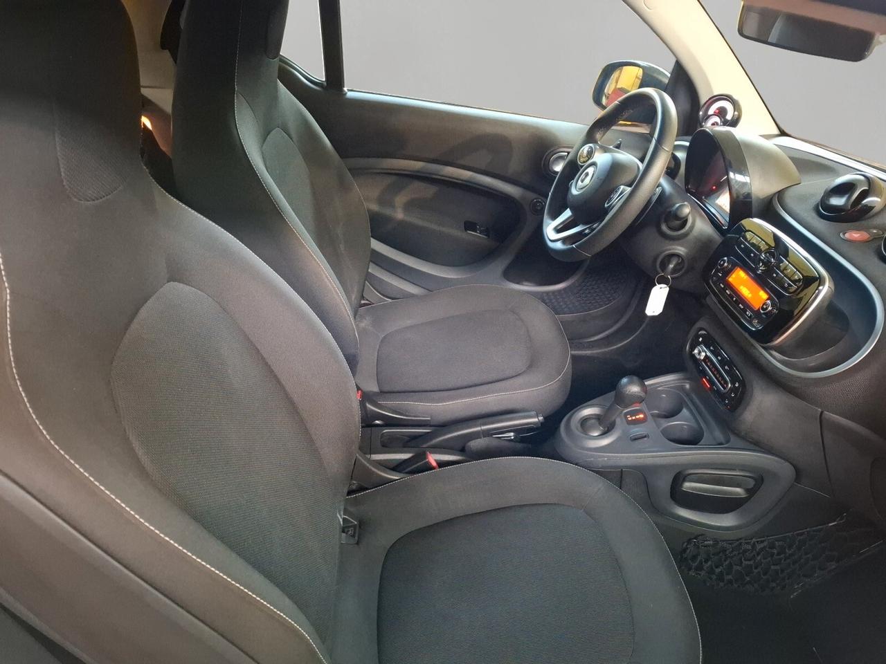Smart ForTwo 70 1.0 twinamic Passion 71cv 2017 e6