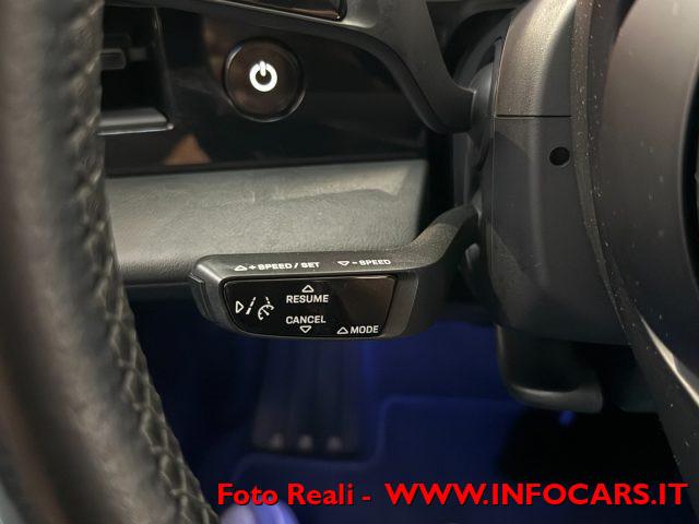 PORSCHE Taycan Taycan 100% elettrica 79 kw Prezzo Reale