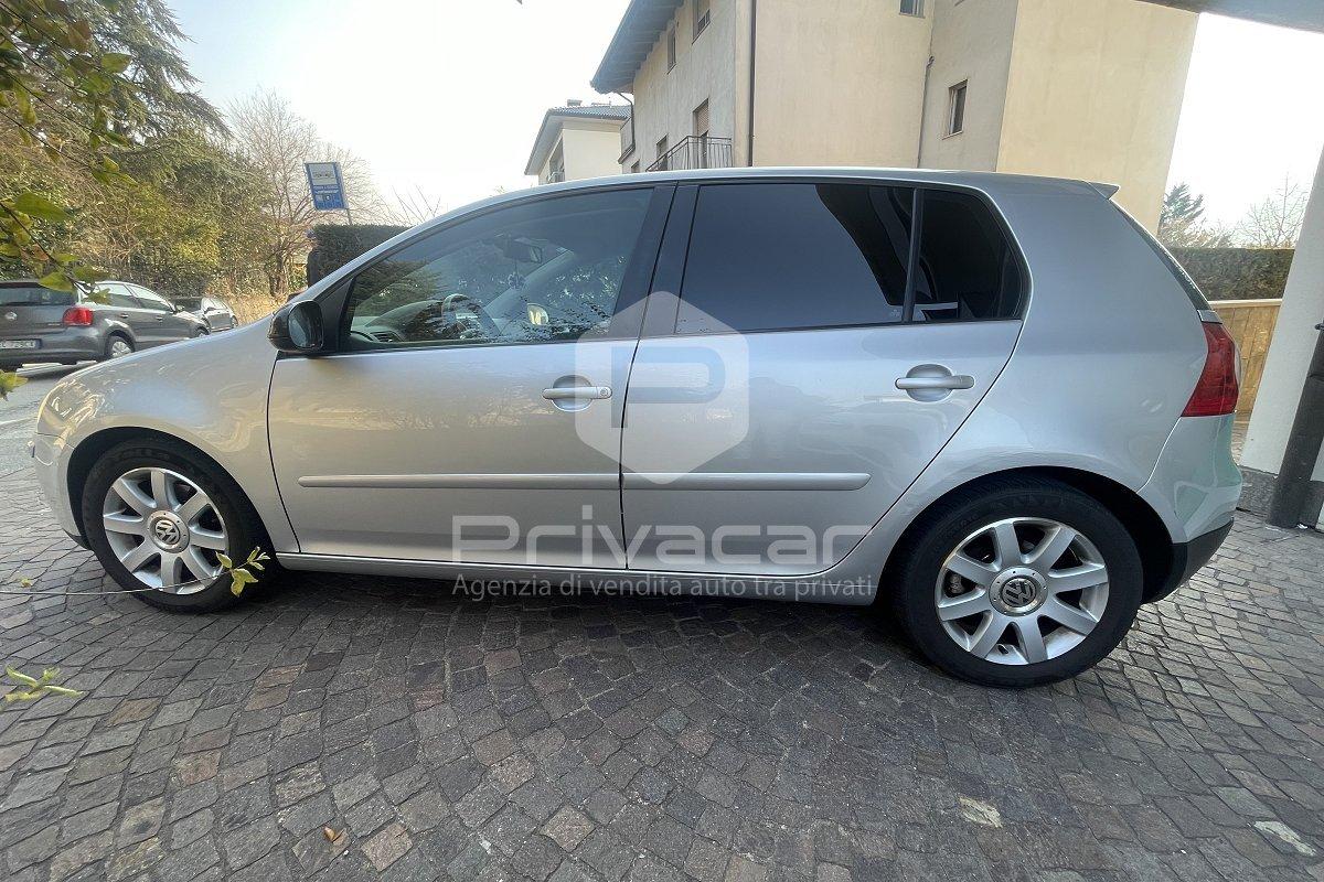 VOLKSWAGEN Golf 2.0 16V FSI 5p. Sportline