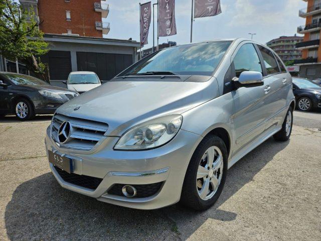 MERCEDES-BENZ B 180 NGT BlueEFFICIENCY