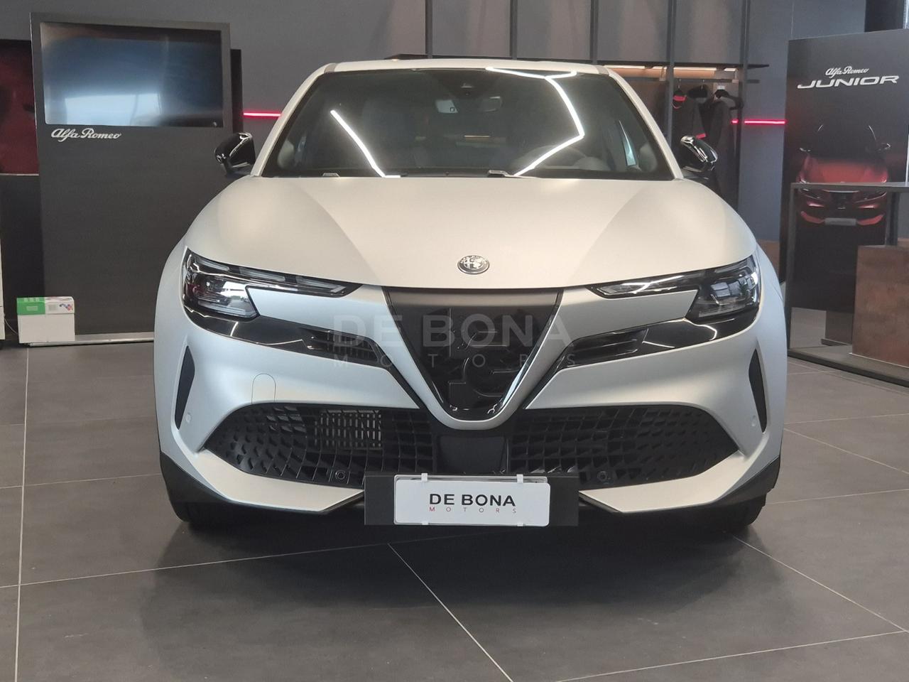 Alfa Romeo Junior 1.2 ibrida speciale 145cv edct6