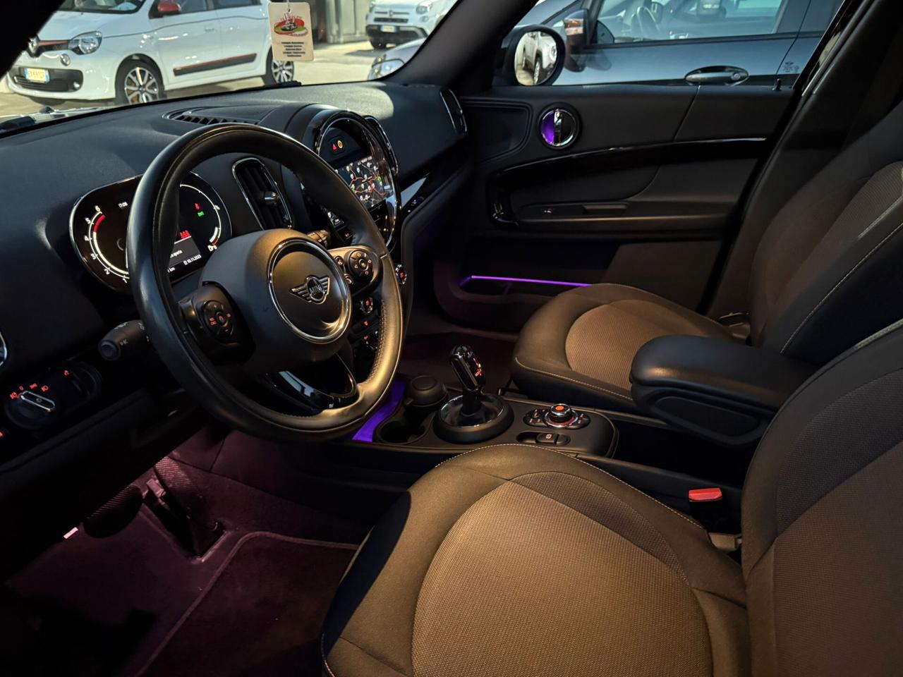 Mini Cooper D Countryman 2.0 Hype AUTOMATICO