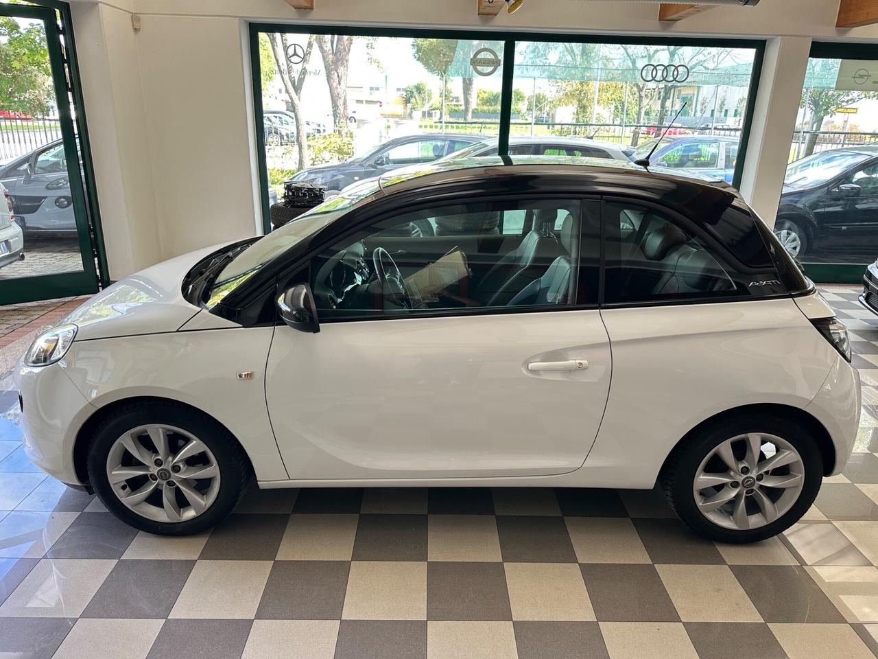 Opel Adam 1.4 87 CV GPL Tech Jam