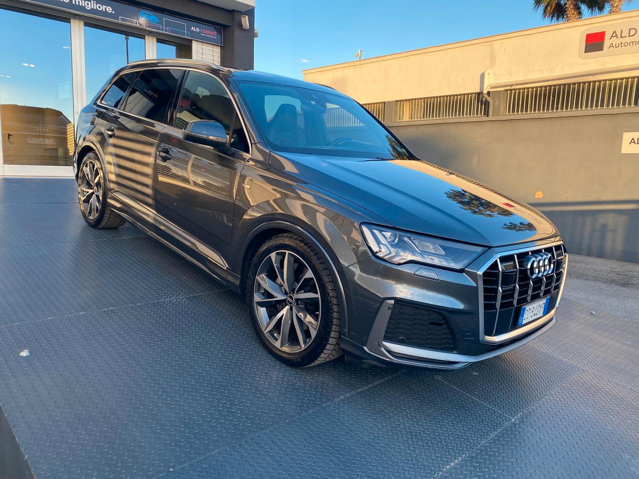 Audi Q7 50 TDI quattro tiptronic Sport Plus