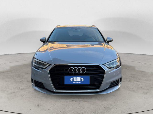 AUDI A3 SPB 30 TDI Sport GANCIO TRAINO