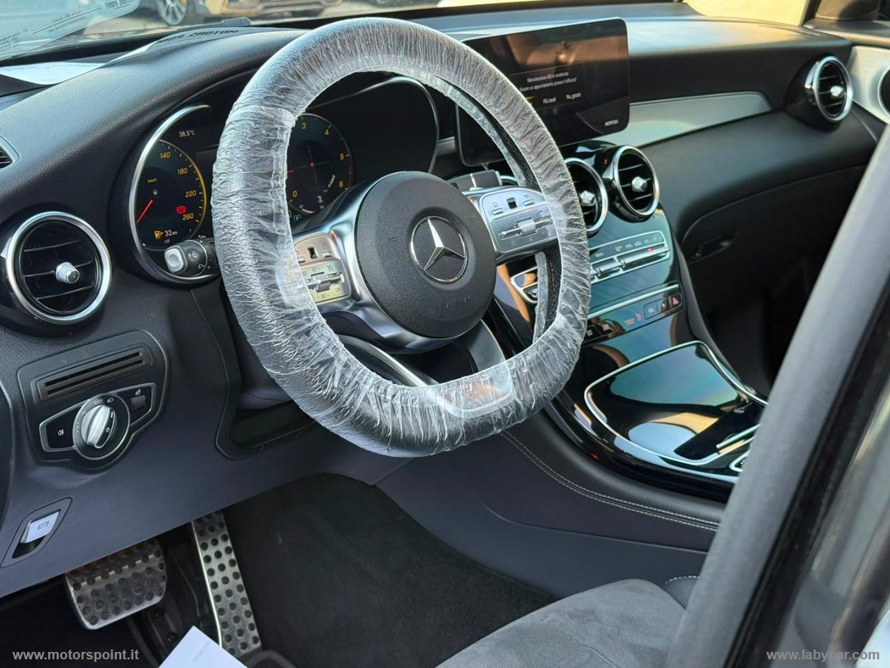 MERCEDES-BENZ GLC 300 d 4Matic Premium