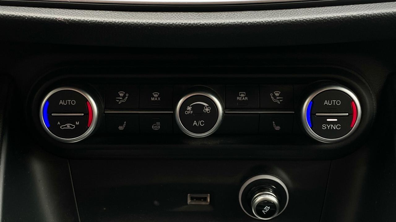 ALFA ROMEO STELCIO 2.2 SPRINT Q4 TURBODIESEL AT8 190CV - FULL LED, PELLE, SEDILI RISCADATI