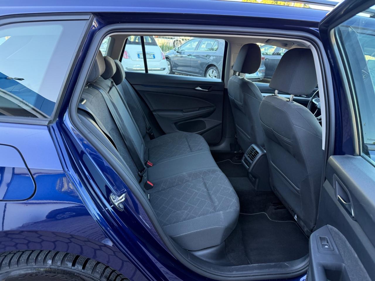 Golf Variant 2.0 TDI SCR DSG Life OK NEOPATENTATI