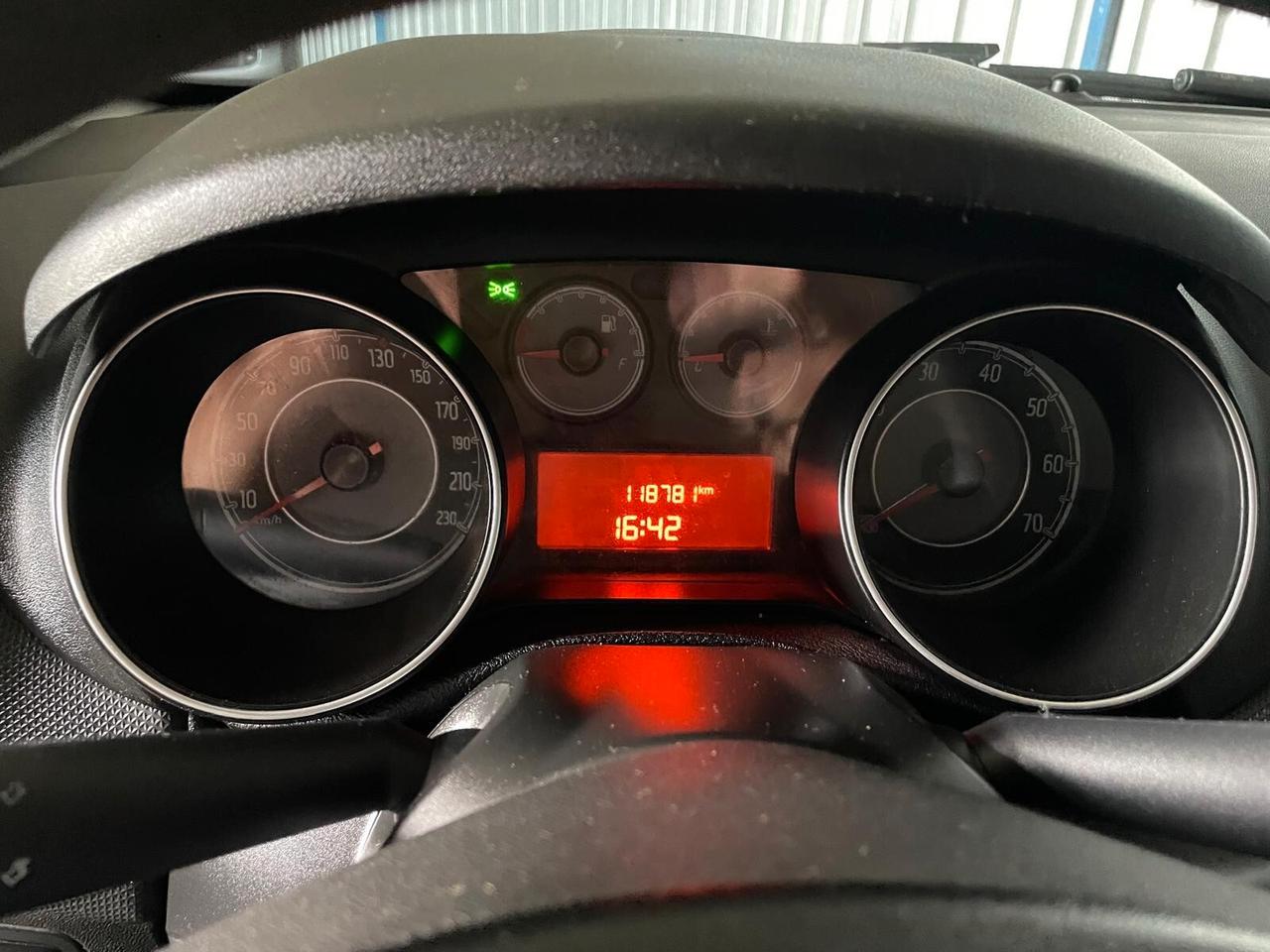 FIAT GRANDE PUNTO 1.2 NEOPATENTATI