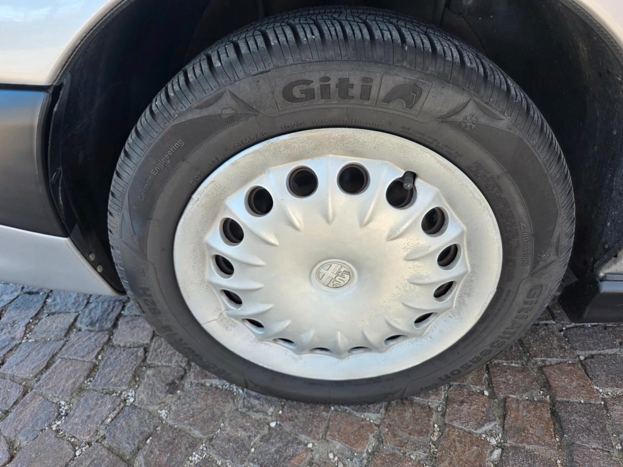 Alfa Romeo 146 1.4i 16V 103cv Twin Spark cat con 138.000km