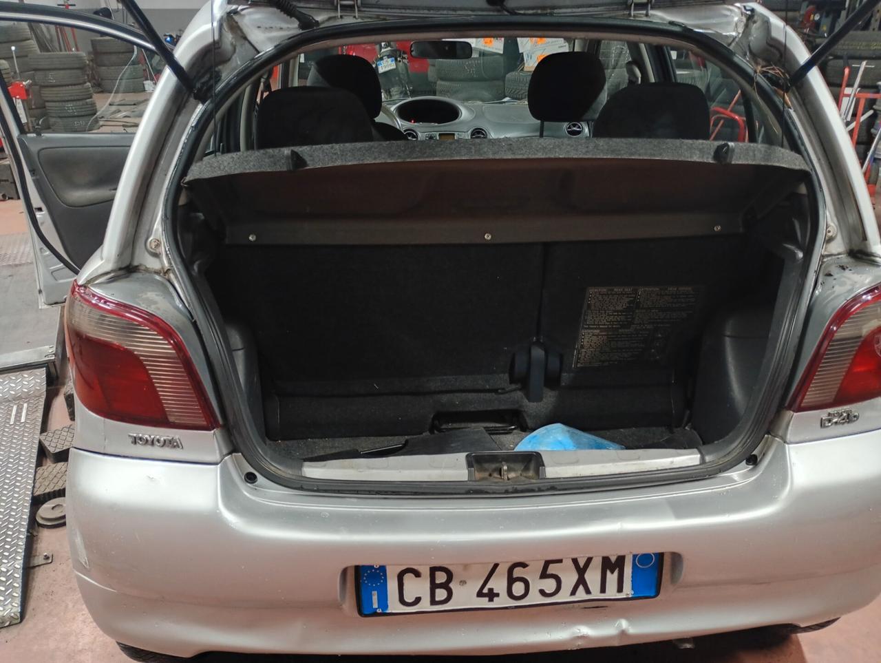Toyota Yaris 1.4 tdi D-4D cat 5 porte Sol