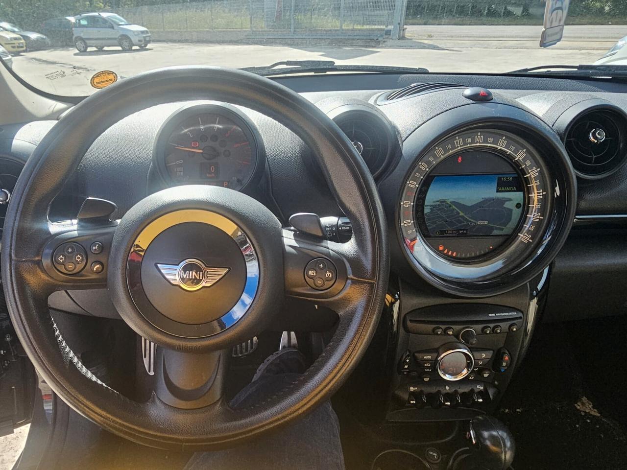Mini Cooper Countryman 2.0 D Boost Automatica
