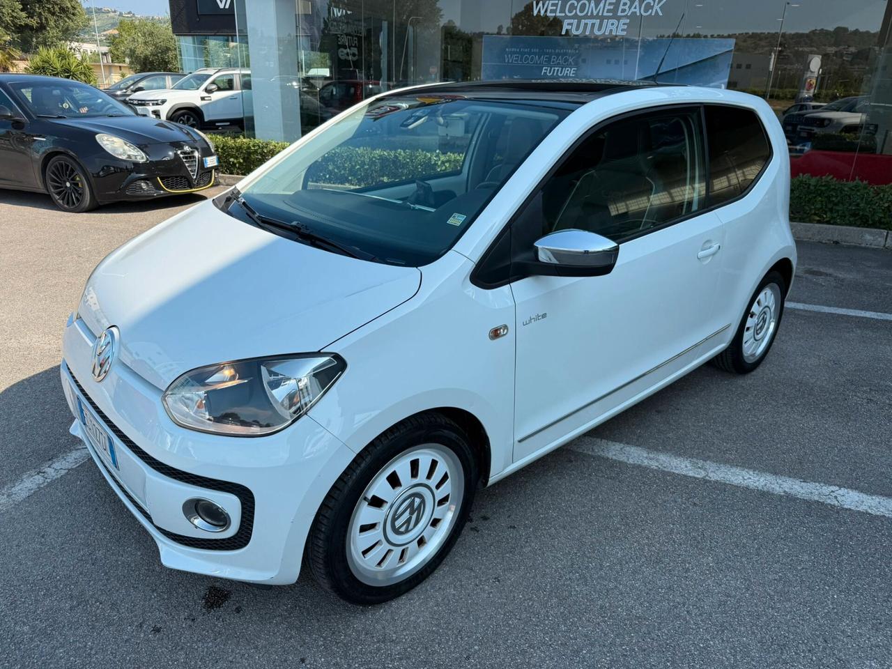 VOLKSWAGEN UP! 1,0 BZ 75 CV WHIT UP!