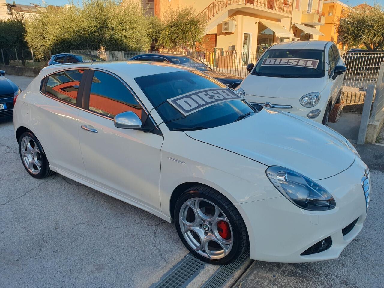 Alfa Giulietta 1.6 JTDm-2 105 CV Neopatentati 2014
