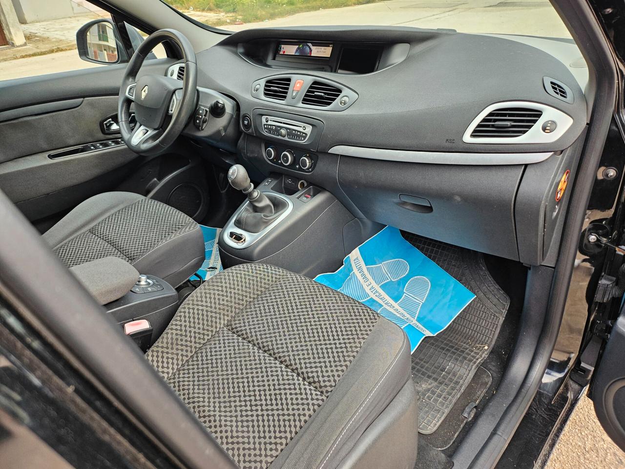 Renault Scenic X-Mod 1.5 dCi 110CV Dynamique