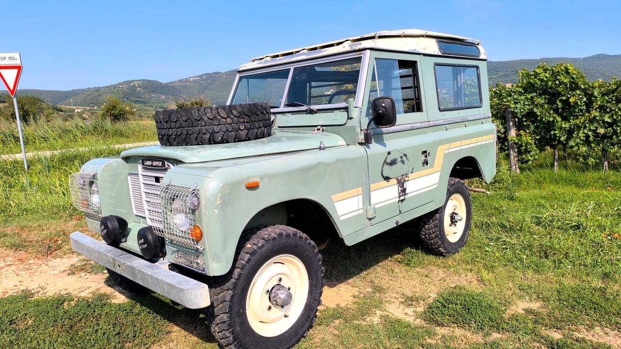 Land Rover Series 88" benzina