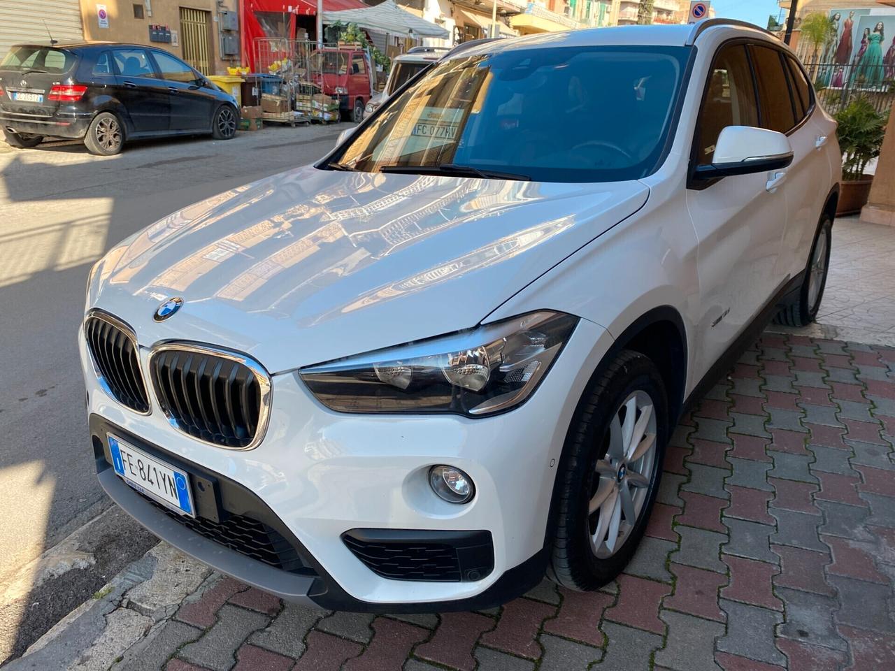 Bmw X1 sDrive18d PELLE