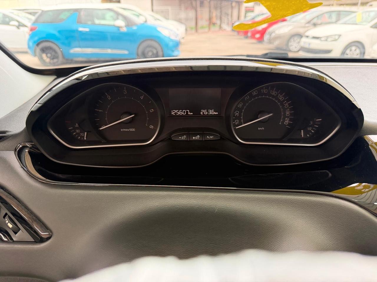 PEUGEOT 208 1.6 DIESEL 75CV