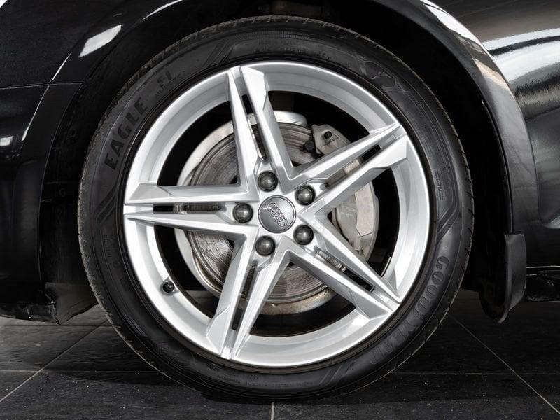 Audi A4 Avant 40 TDI quattro S tronic S line edition