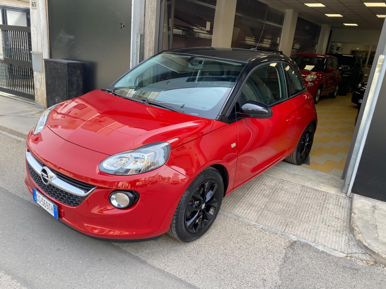 Opel Adam 1.2 70 CV Glam Neopatentati