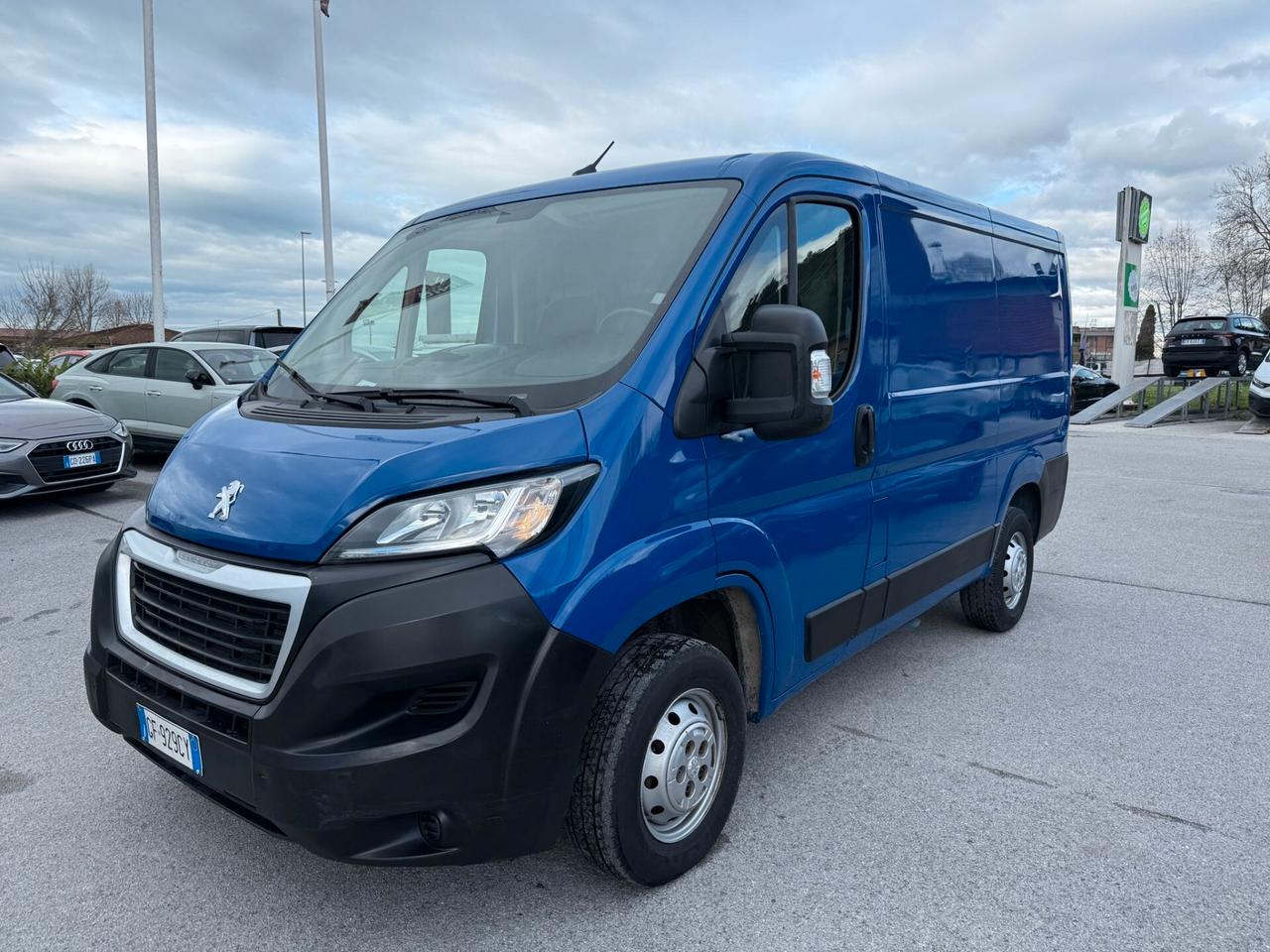 Peugeot Boxer L1H1 2.2 Bluehdi 120CV