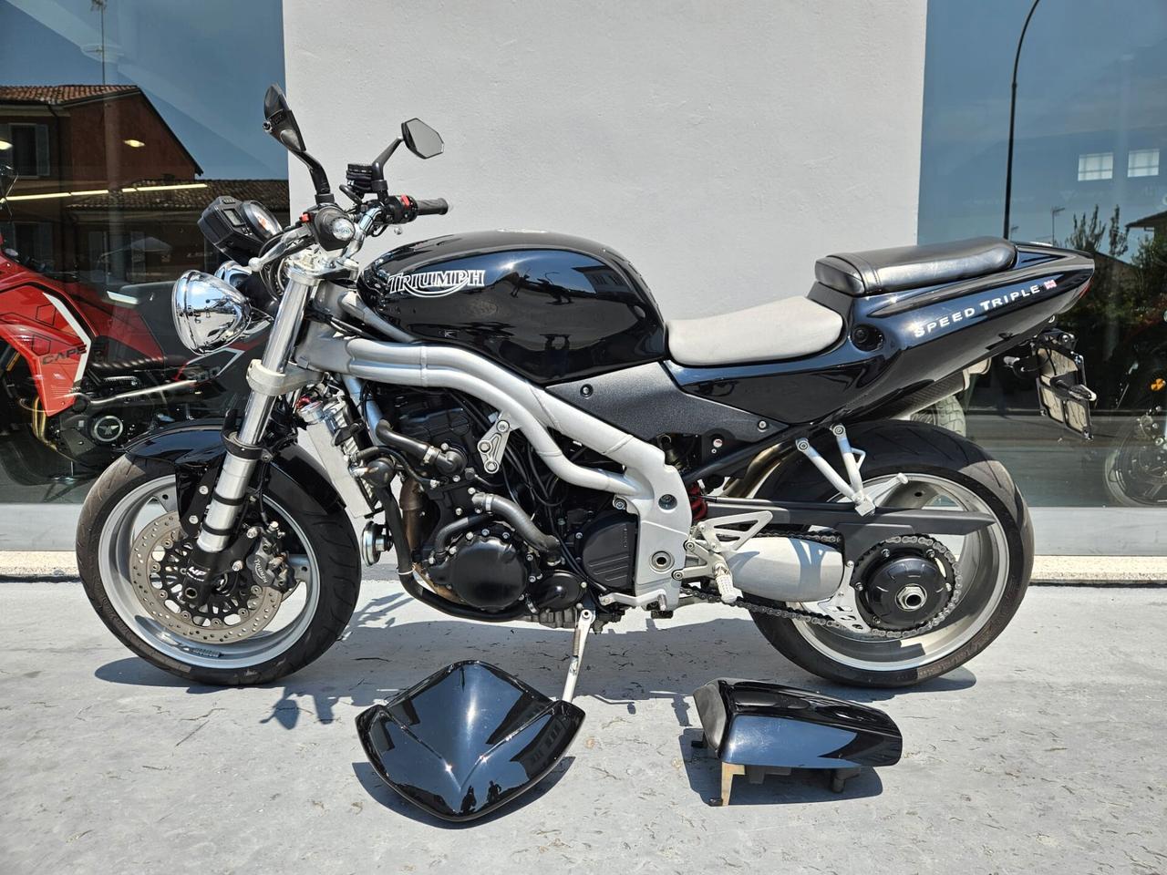 Triumph Speed Triple 955i - 2002