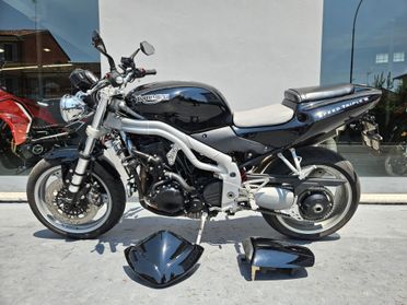 Triumph Speed Triple 955i - 2002