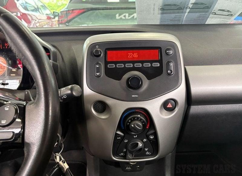 Citroën C1 Airscape 1.0 VTi 68 ETG 5 porte Shine - AUTOMATICA - OK NEOP - GOMME 4 STAGIONI - CATENA DI DISTR