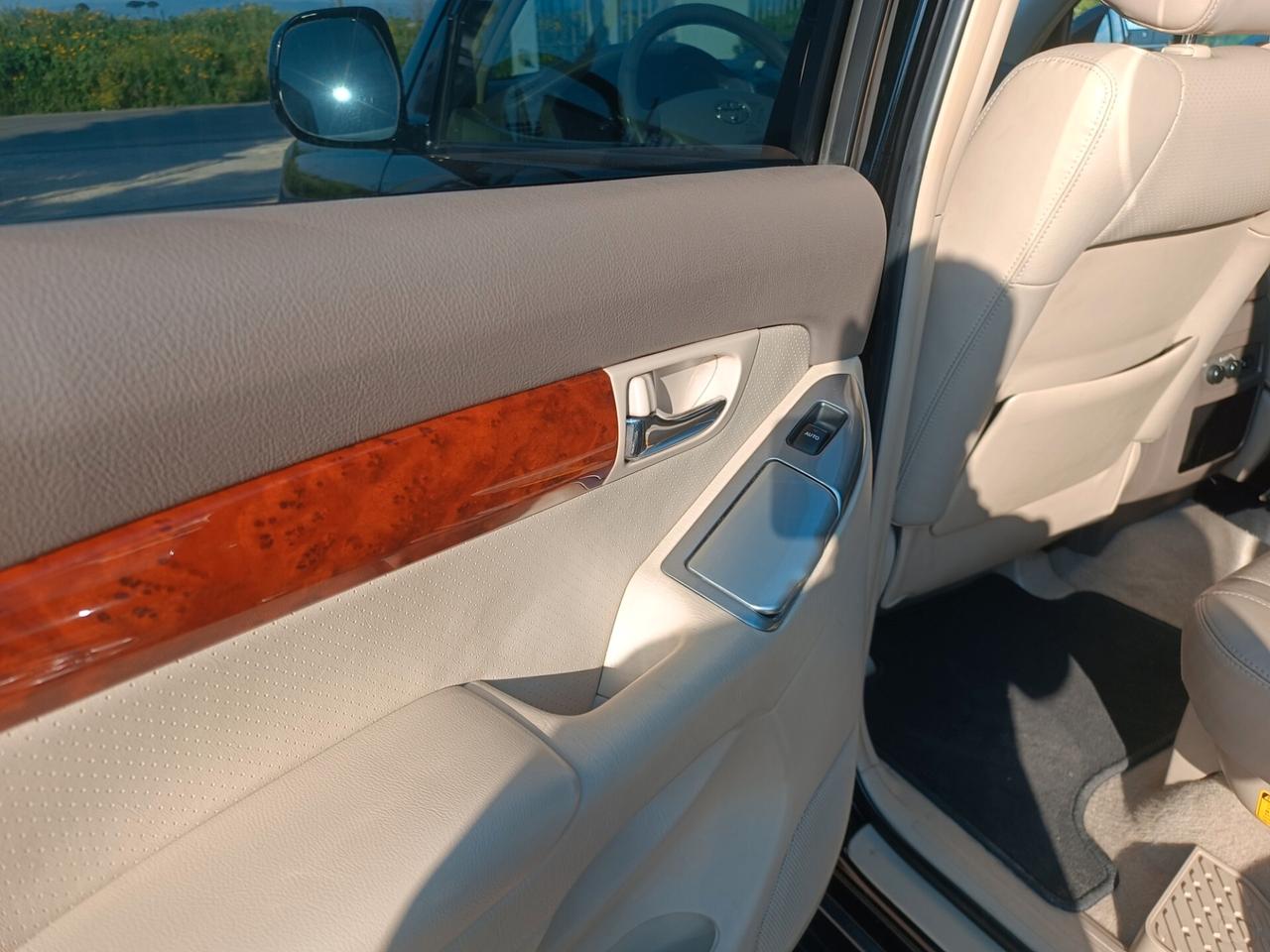 Toyota Land Cruiser 3.0 D-4D 16V cat 5 porte aut. Wagon