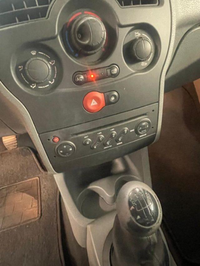 RENAULT Modus 1.2 16V Dynamique