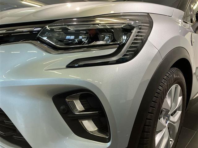 RENAULT Captur 1.6 E-Tech hybrid Intens 145cv auto