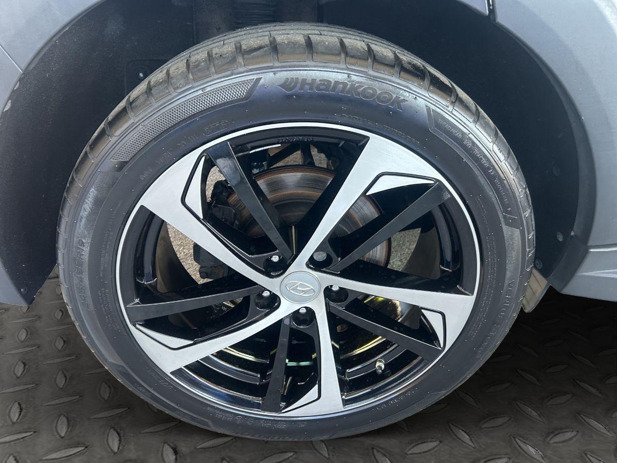 HYUNDAI - Tucson - 1.7 CRDi 115 CV XPossible TELECAMERA NAVI