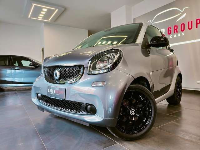 smart forTwo 1000 52 kW MHD coup�� passion
