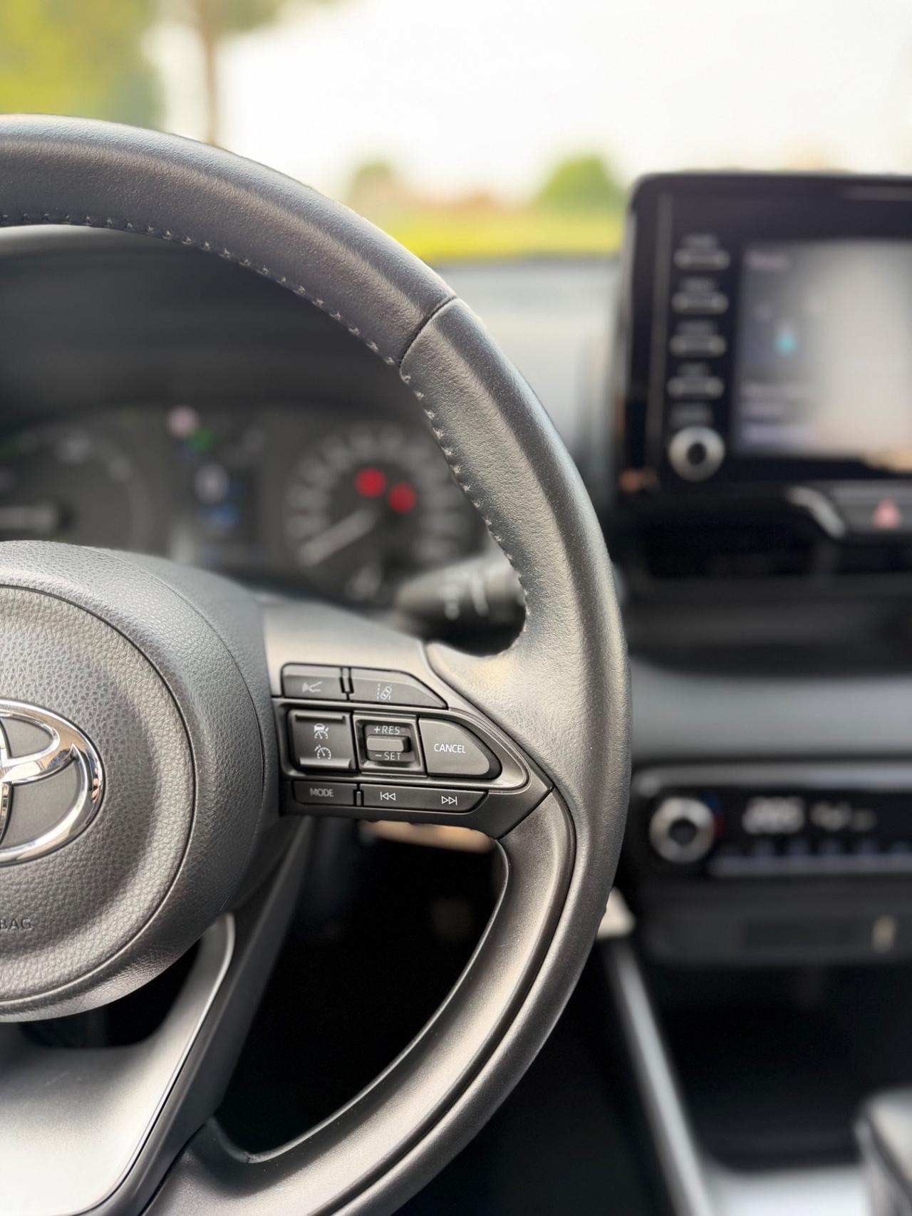 Toyota Yaris 1.5 Hybrid 5 porte Active