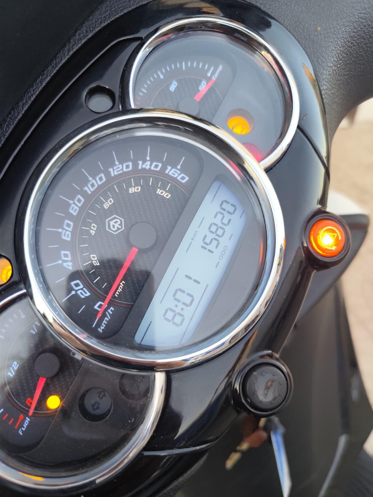 Piaggio Beverly 350 2021
