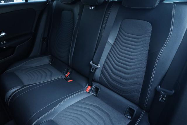 MERCEDES-BENZ A 180 d Automatic