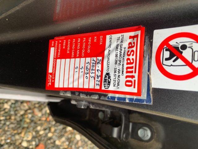 TOYOTA Yaris 1.0 5 porte Lounge