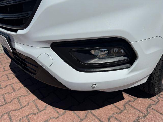 FORD Transit Custom 300 2.0 TDCi 130cv PL FURGONE TREND AZIENDALE