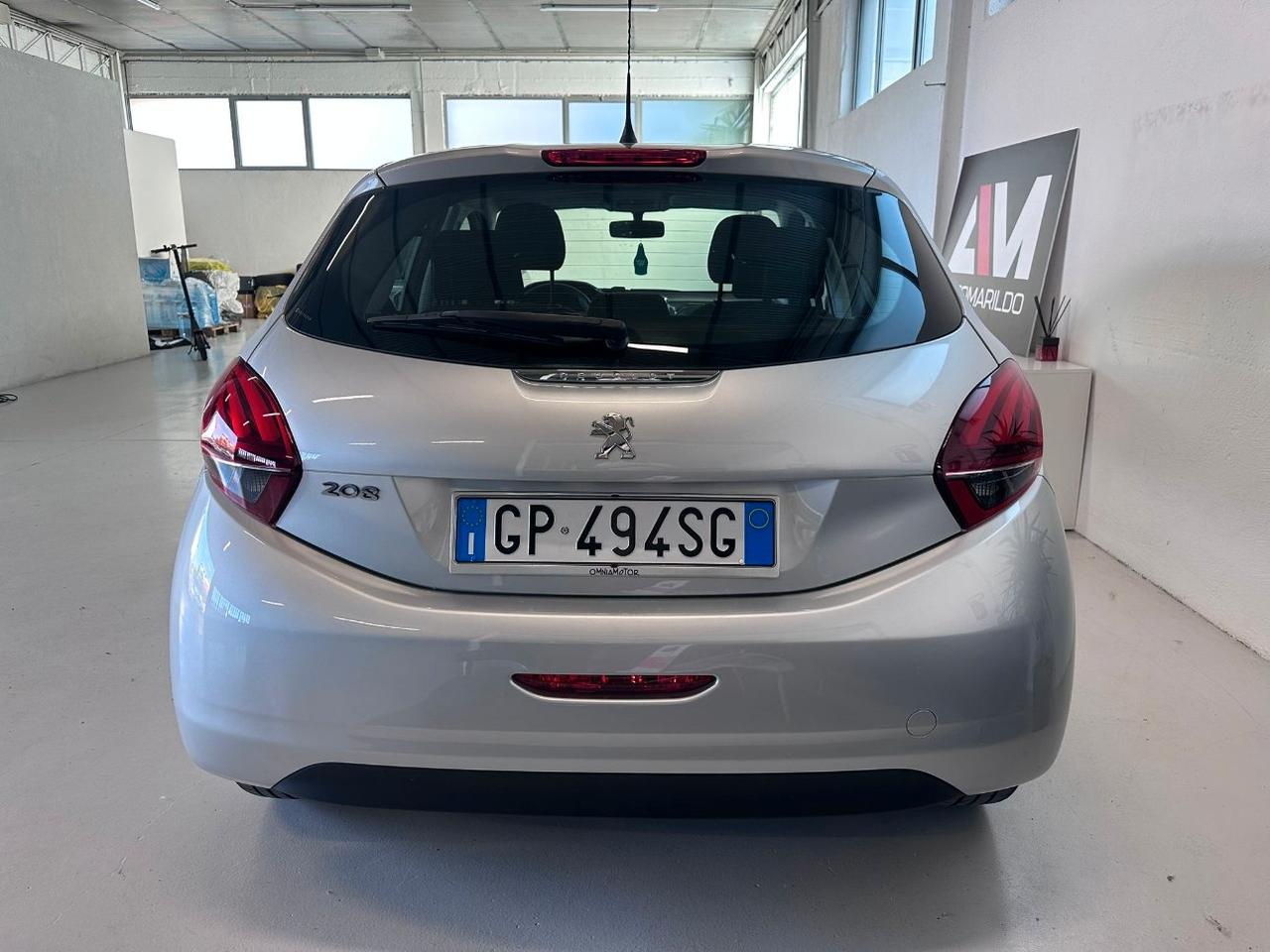Peugeot 208 5 Porte 208 5p 1.6 bluehdi Active 75cv