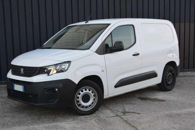 Peugeot Partner BlueHDI 130cv EAT8B Premium* CAMBIO AUTOMATICO *